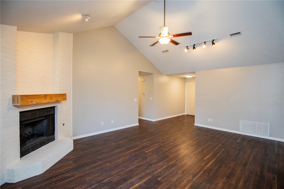 Walnut Heights Add - Residential