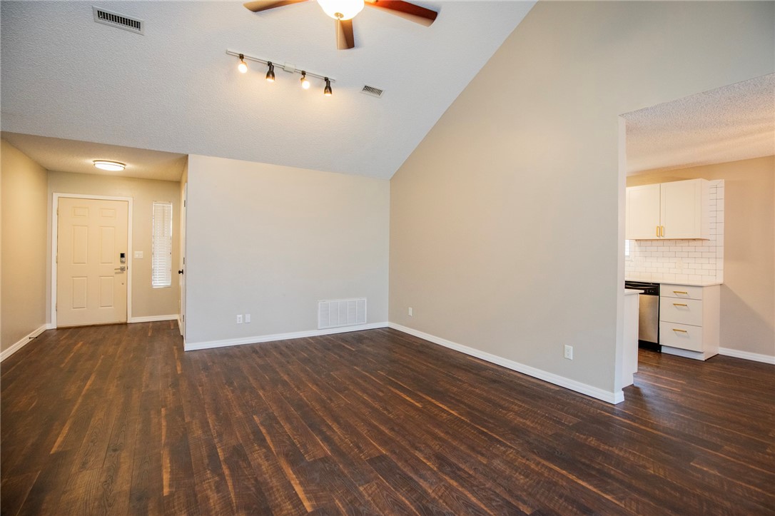 Walnut Heights Add - Residential