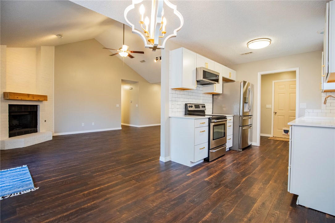 Walnut Heights Add - Residential