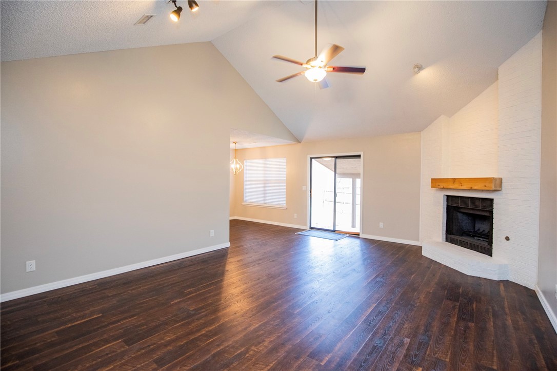 Walnut Heights Add - Residential