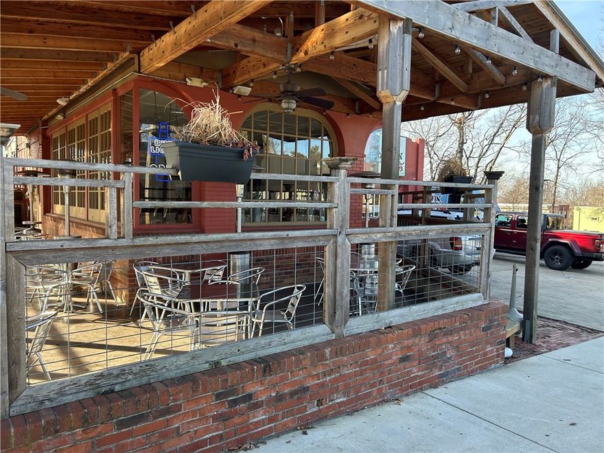 Chance to own property in historic downtown Fayetteville, on corner lot with close proximity to the U of A and Dickson St.  Currently a local restaurant and could be sold with trade fixtures.  24 hour notice, agent must be present.  Please provide proof of funds or preapproval before showing.