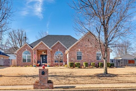 Photo of 3888 Georgia Street, Springdale, AR 72762 (MLS # 1333216)