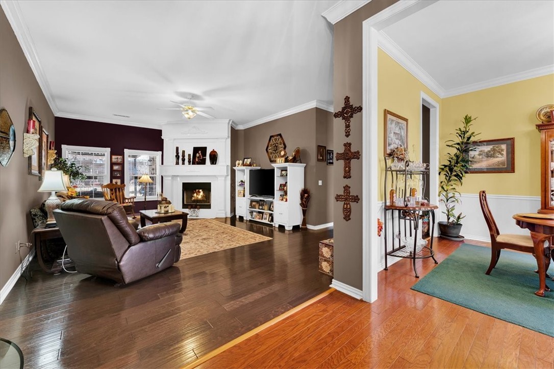 Southwind Terrace Ph Iv - Residential