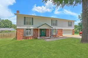 Located in one of Russellville's most established neighborhoods, this large home is the perfect upgrade for you and your family. The downstairs is perfect for entertaining with an updated kitchen, living area, and sunroom! Up the stairs are all five bed rooms and both full bathrooms! Outback there is a deck that leads to the massive fenced in yard! Don't miss your chance to see this stunning home!