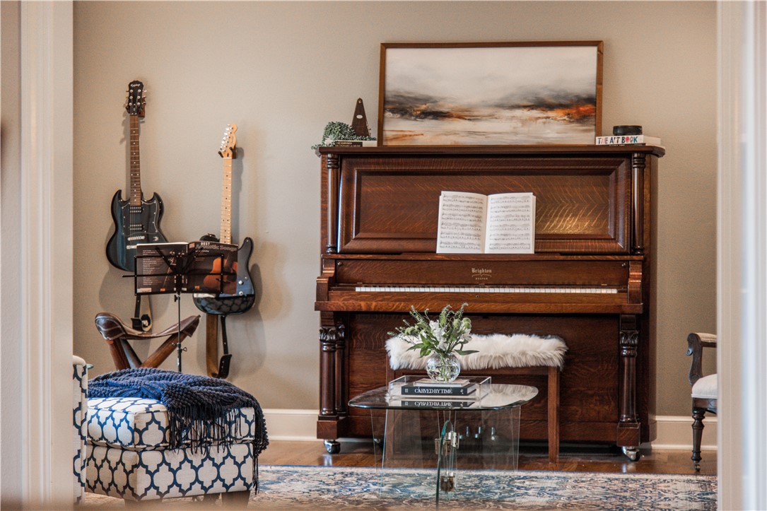 Lexington Sub Bentonville - Residential