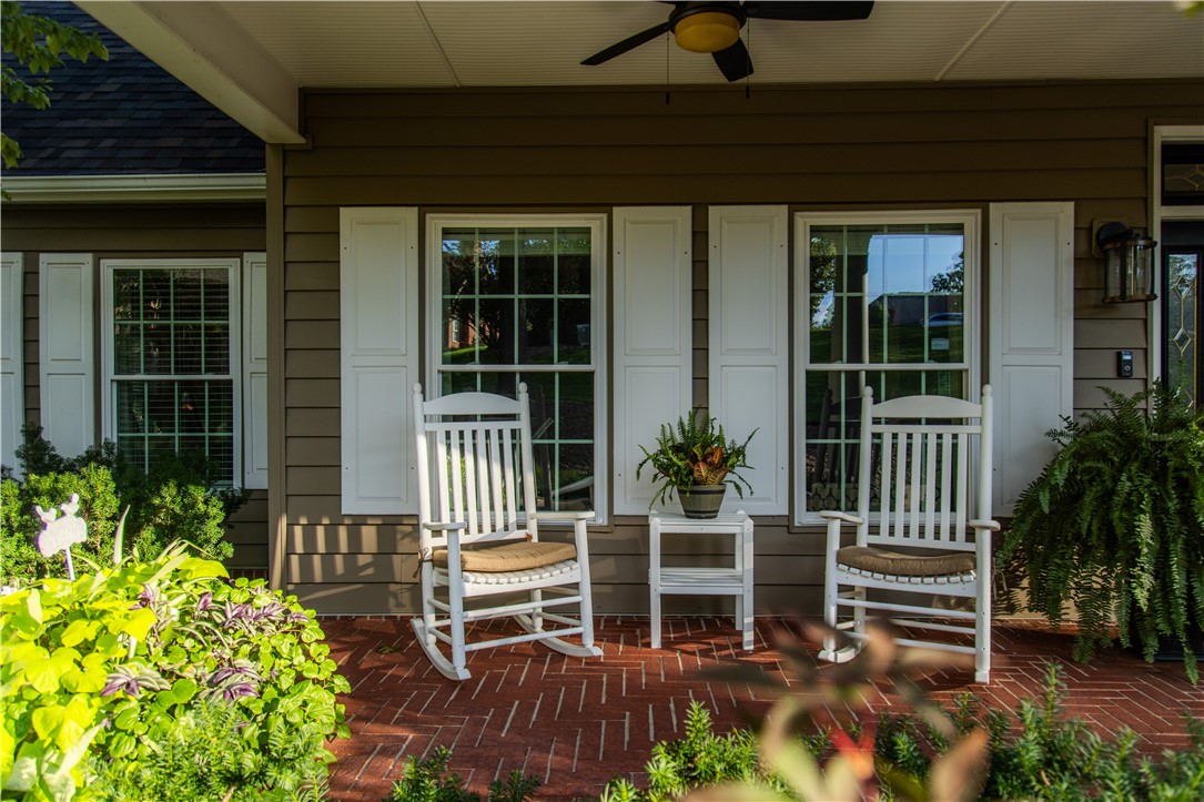 Lexington Sub Bentonville - Residential