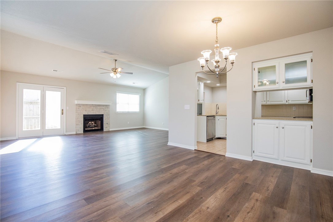 Windsor Place - Residential