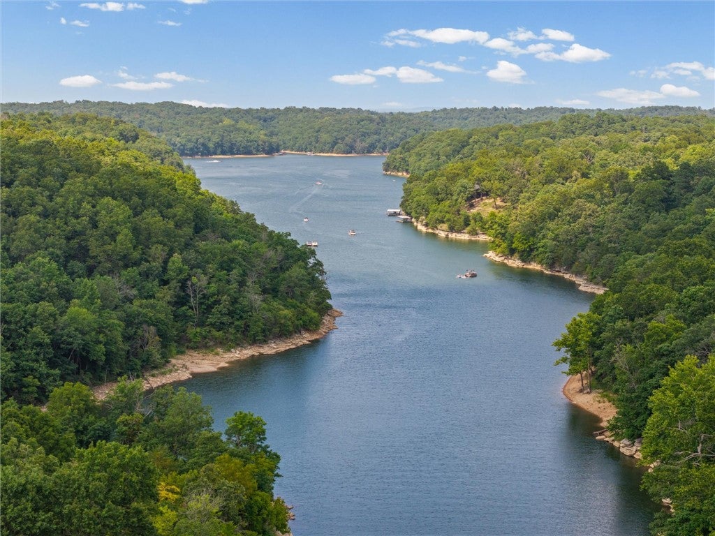 14092 Lake Point Drive