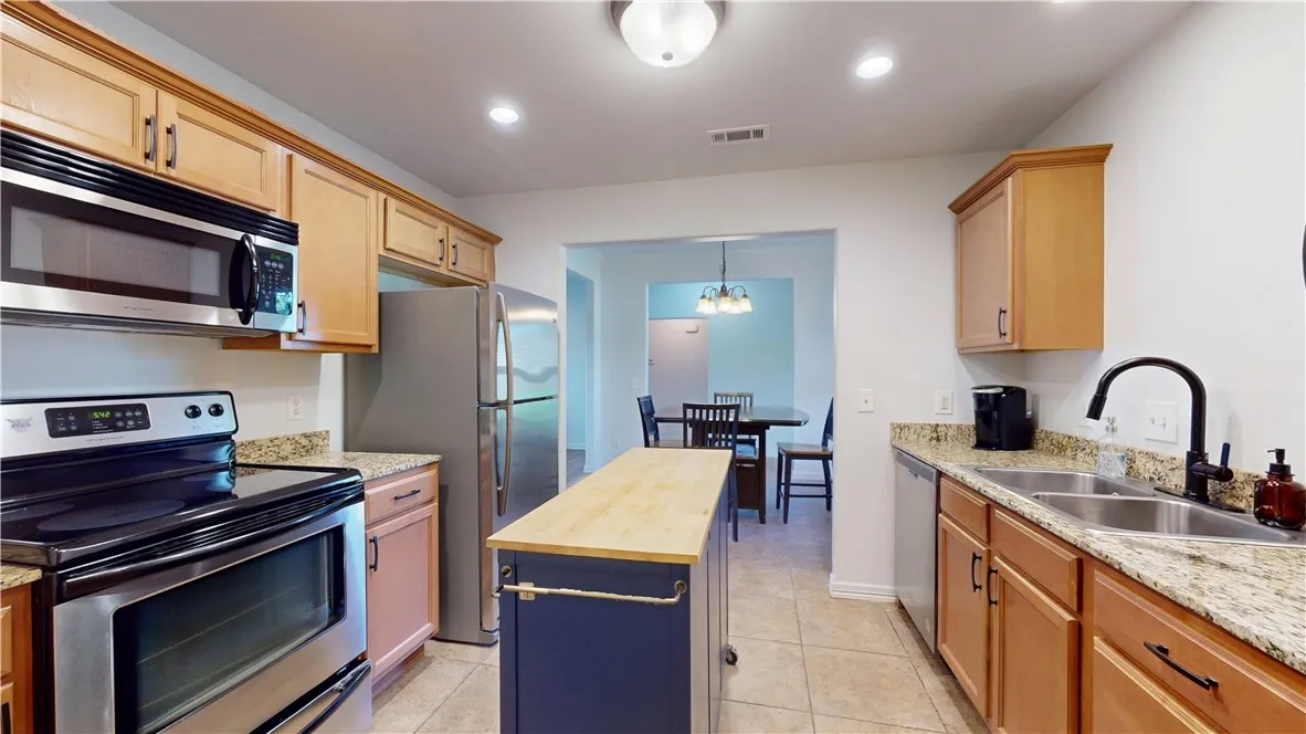 Rogers, Arkansas 72758, United States, 3 Bedrooms Bedrooms, ,2 BathroomsBathrooms,Residential,Active,180962