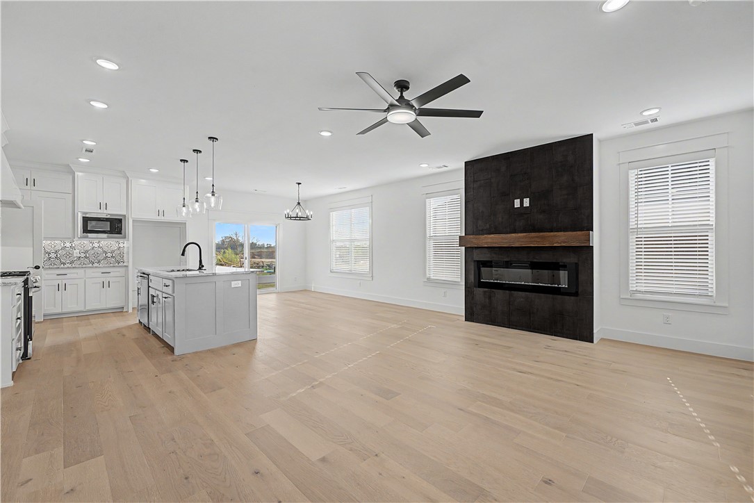 Walnut Grove Sub Ph Iii Bentonville - Residential