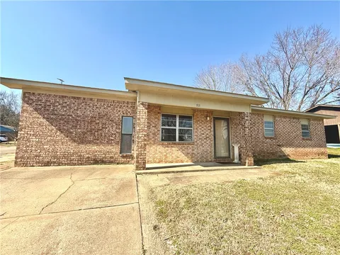 MLS: 1299613