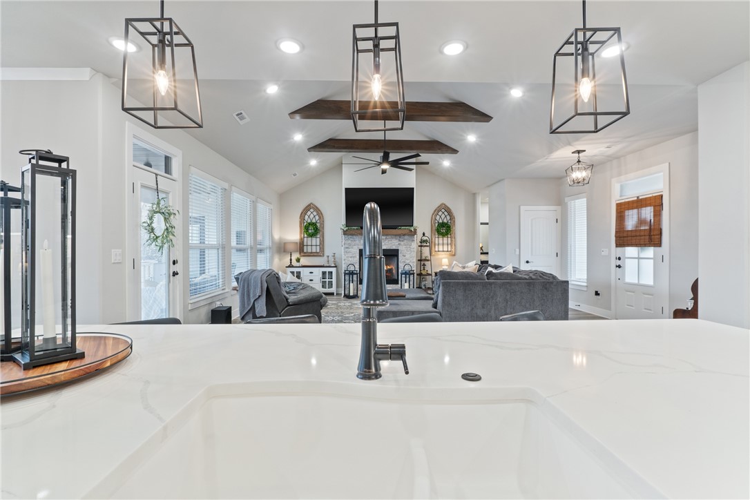 Sugar Creek Residence Cmnty Ph I - Residential