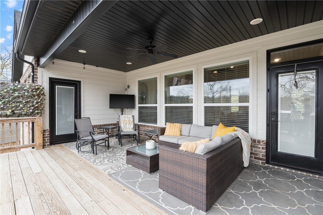 Sugar Creek Residence Cmnty Ph I - Residential