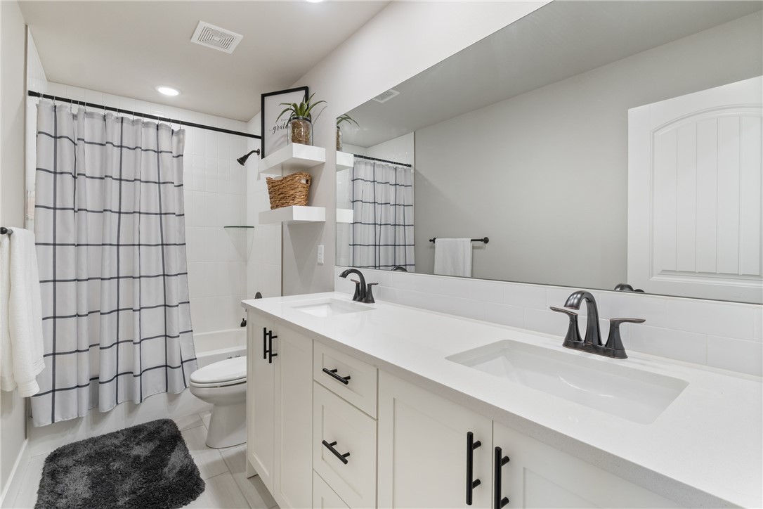 Sugar Creek Residence Cmnty Ph I - Residential