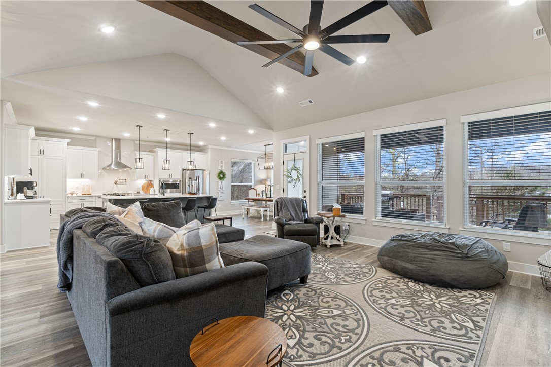 Sugar Creek Residence Cmnty Ph I - Residential