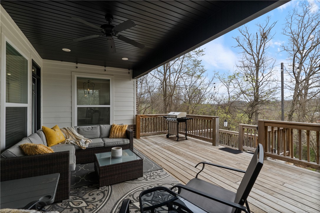 Sugar Creek Residence Cmnty Ph I - Residential