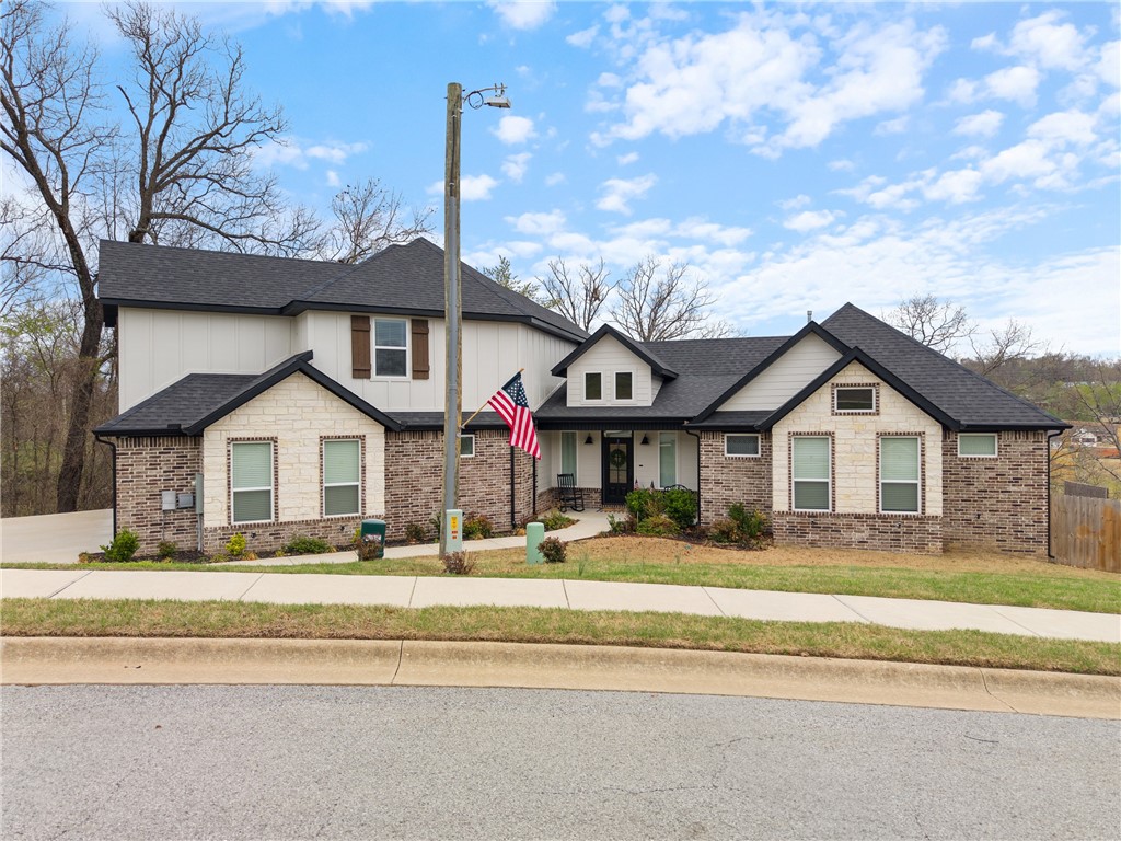 Sugar Creek Residence Cmnty Ph I - Residential
