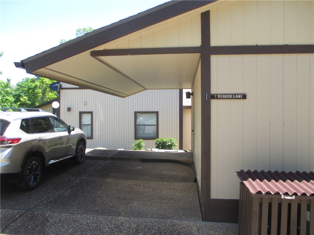 Unit 104 Holiday Island - Residential