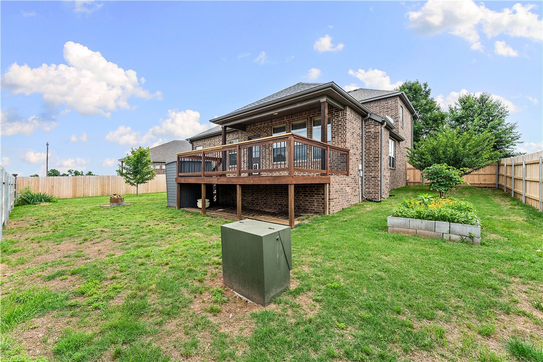 Hamptons, The Cave Spgs - Residential
