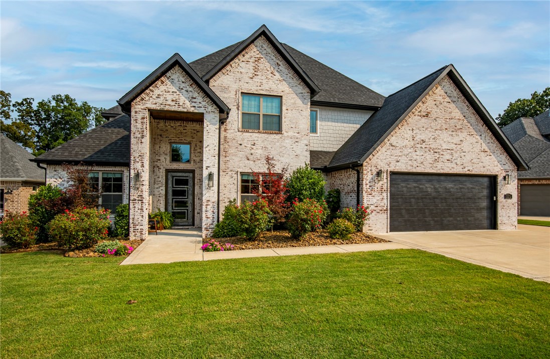 Oak Tree Centerton - Residential