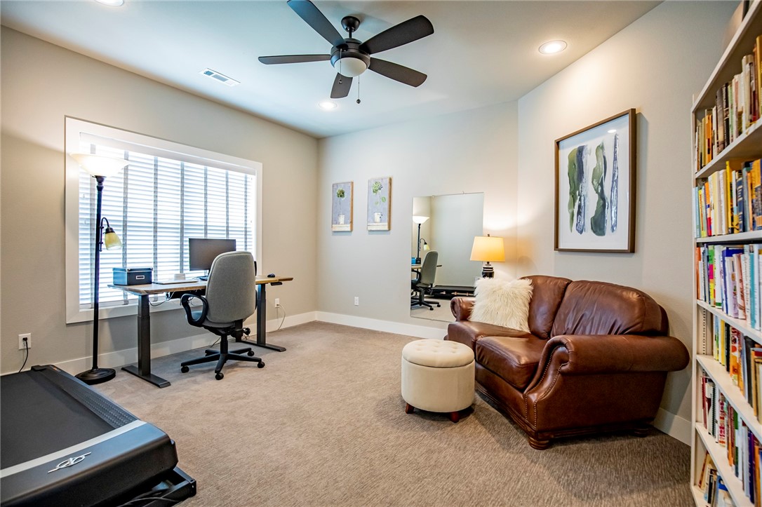 Oak Tree Centerton - Residential