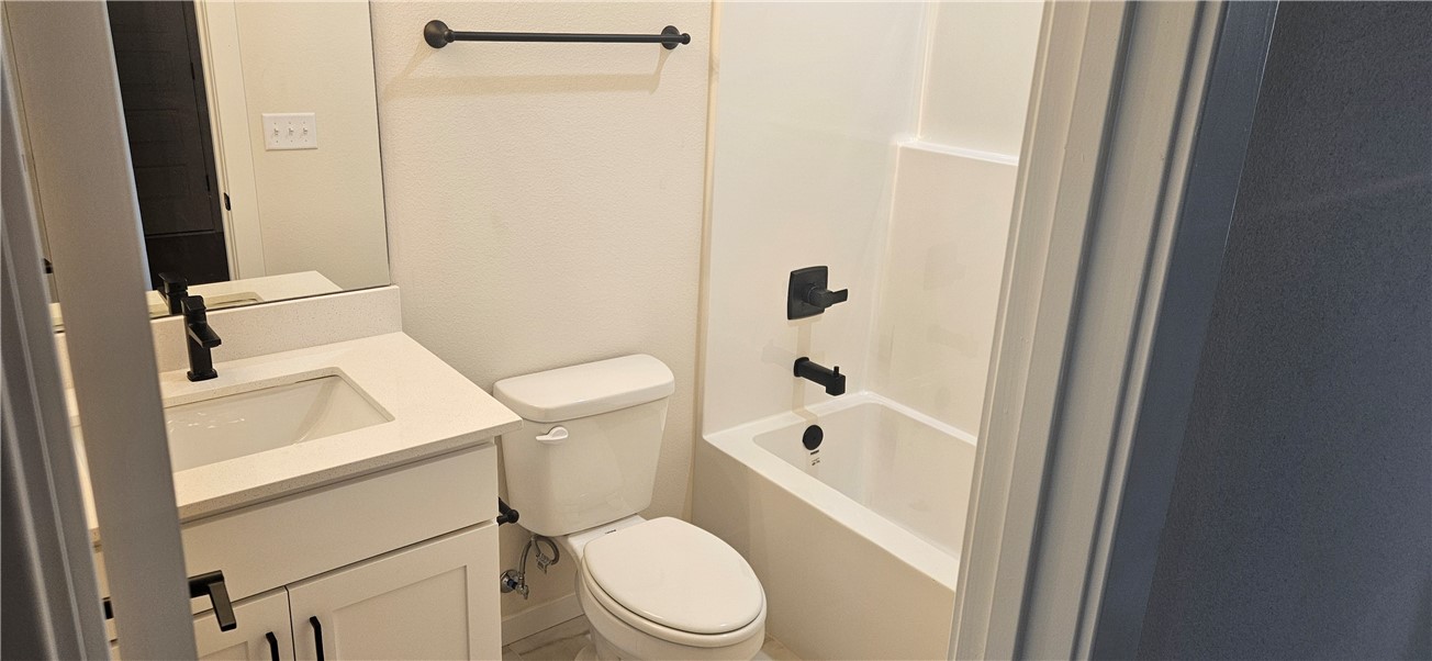 JACOB'S CROSSING S/D - Residential Lease