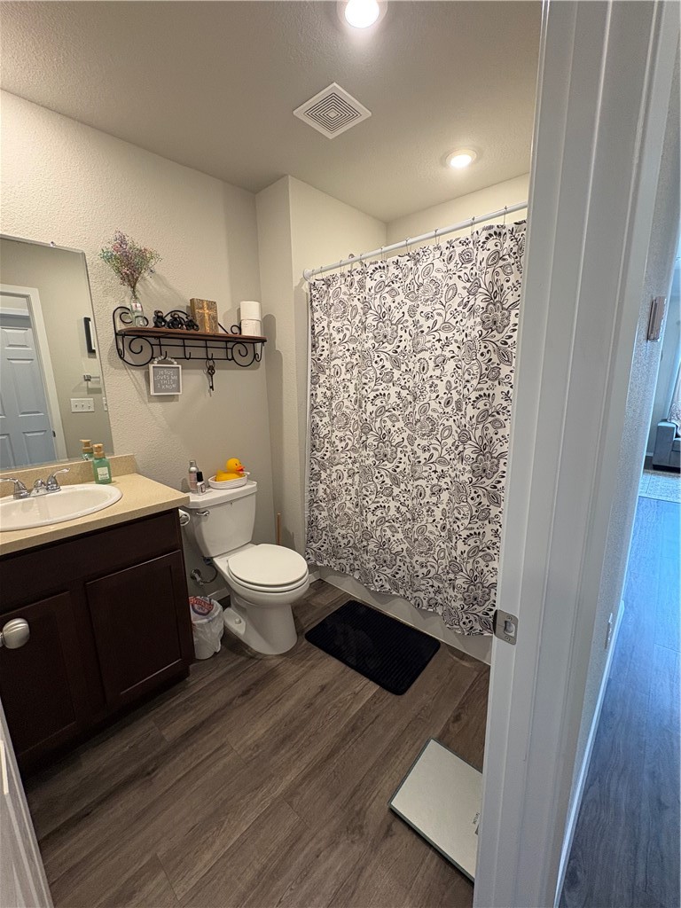 Fox Tail - Residential