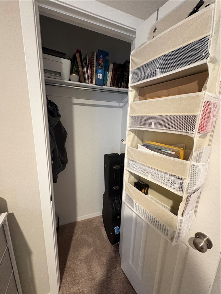 Fox Tail - Residential