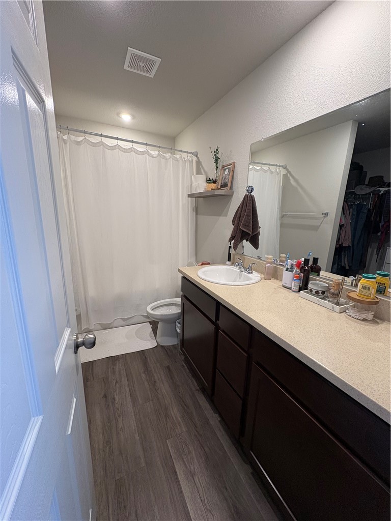 Fox Tail - Residential