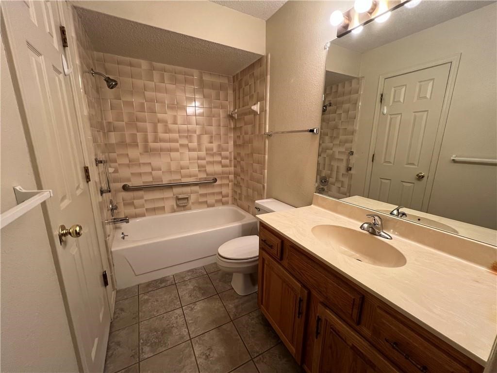 Kirksey Place - Residential Lease