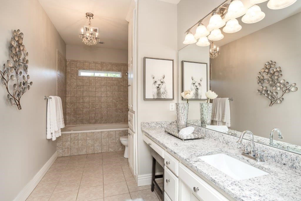 Manors On Blossom Way Crk Ph 4 Rogers - Residential