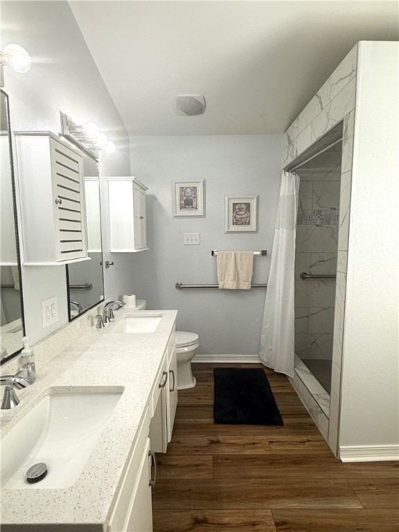 Skyline Manor Unit Iii - Residential