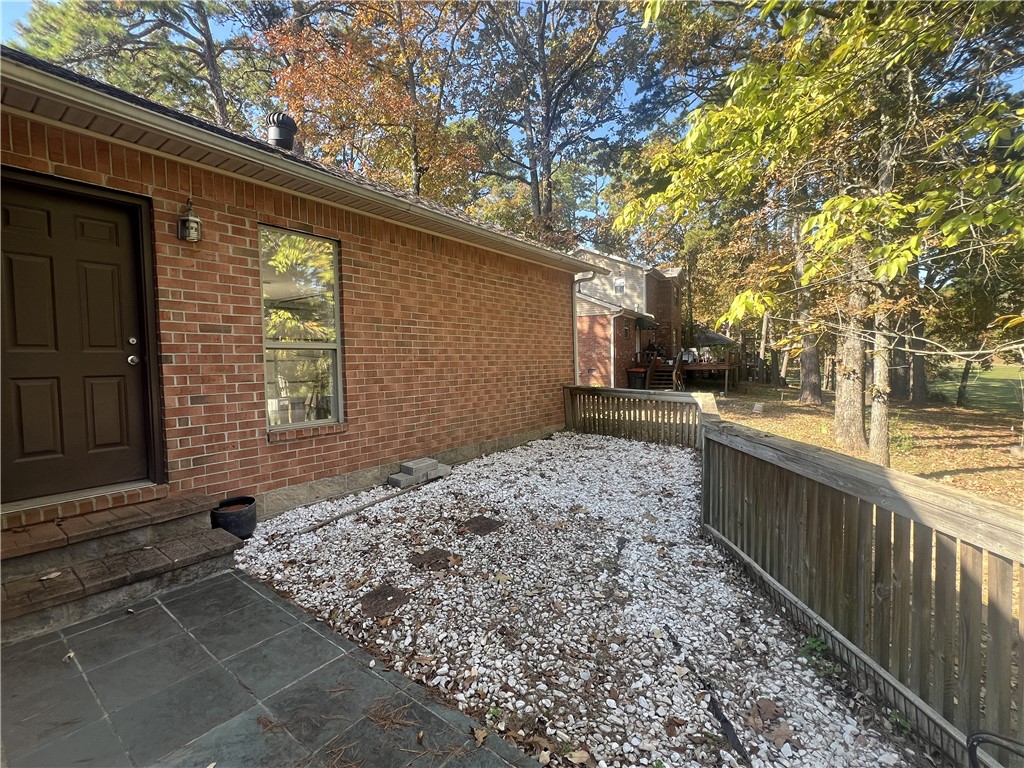 Skyline Manor Unit Iii - Residential