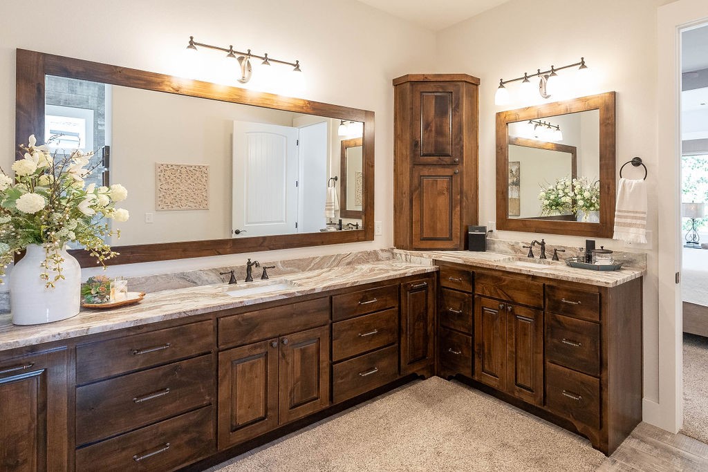 Estates at Lakeway - Residential