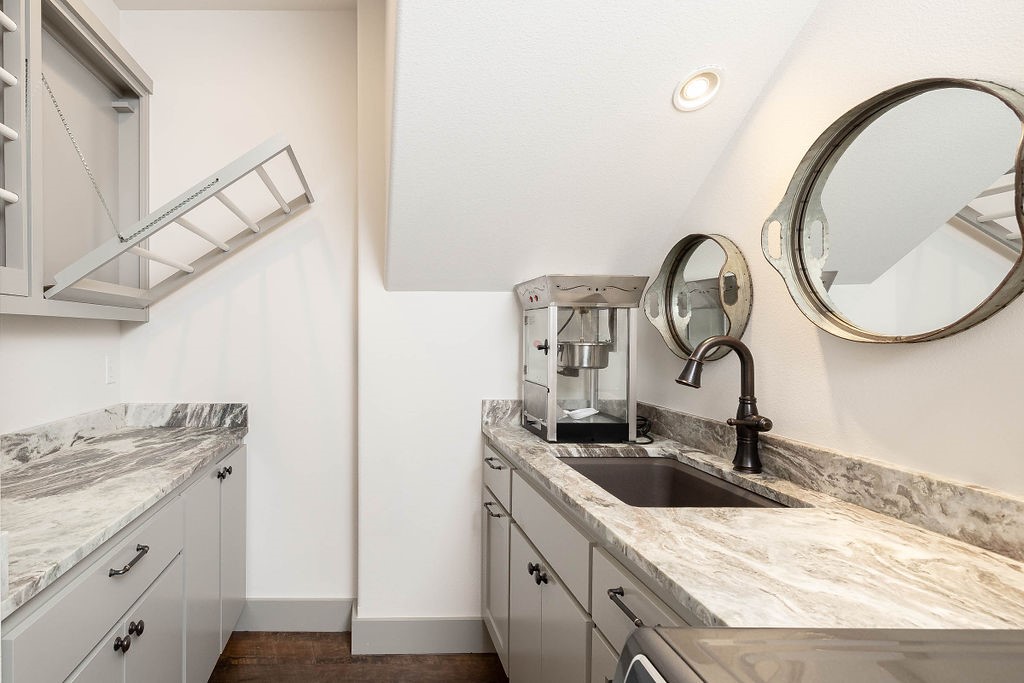 Estates at Lakeway - Residential