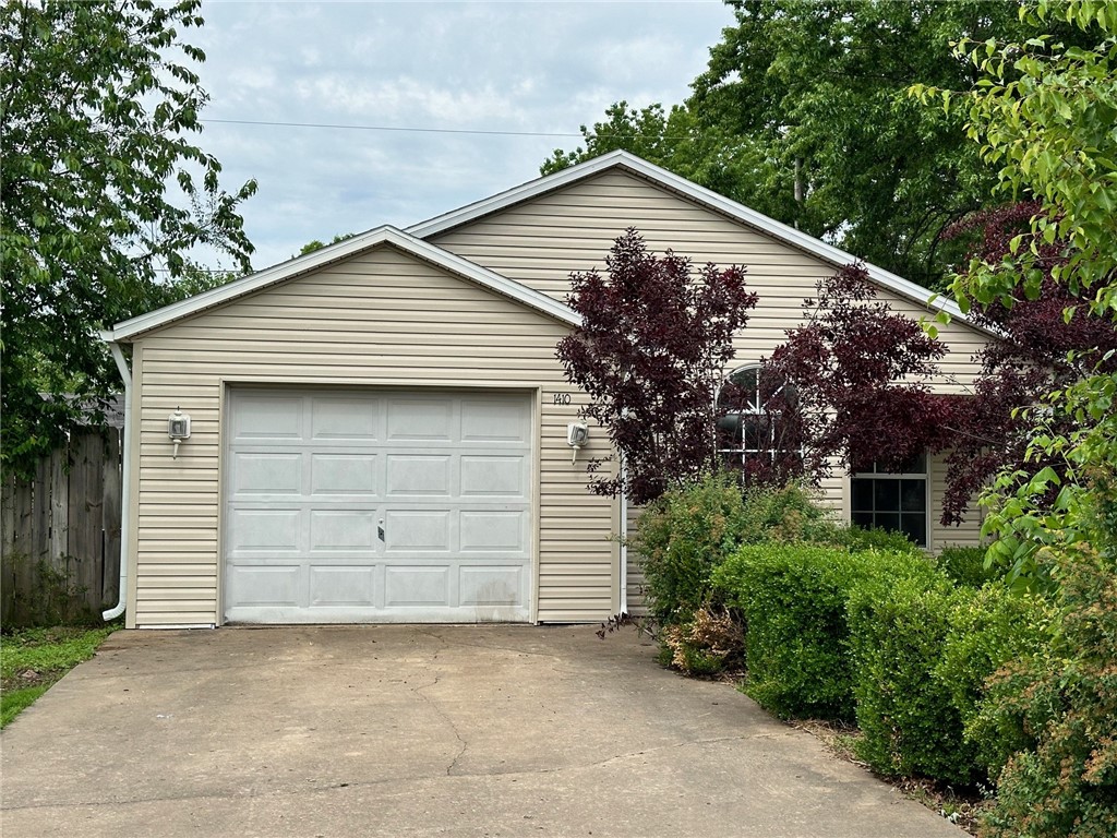 April 2024 New Roof, New Siding, New Gutters! The inside is up to you! Come check out this cute home with mature landscaping. This house could be cute as a bug and all yours. Home is Sold As Is. Seller will not make any repairs. Will not go FHA or VA.