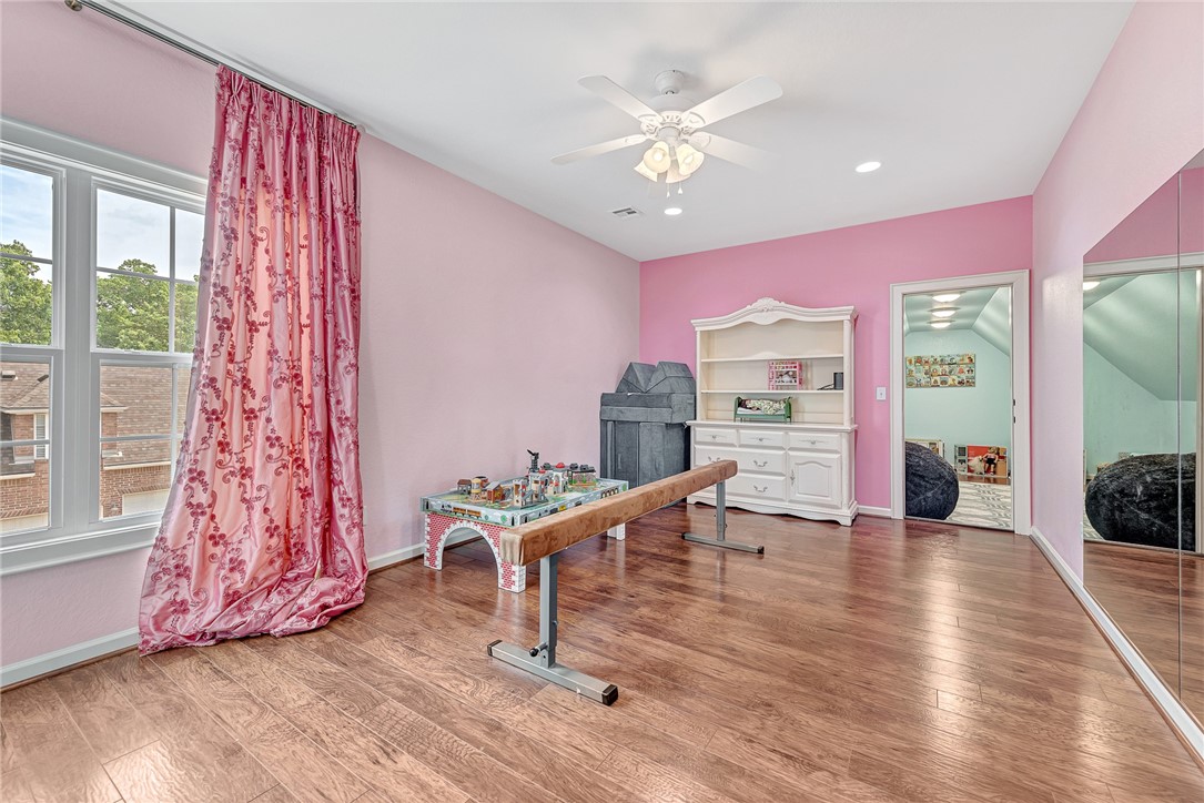 Heathrow Sub Bentonville - Residential