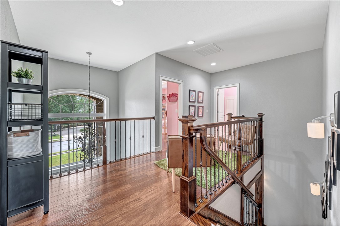 Heathrow Sub Bentonville - Residential