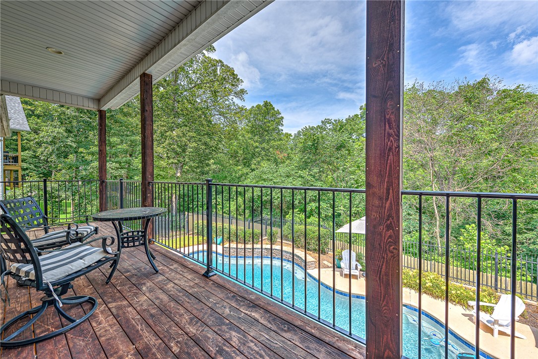 Heathrow Sub Bentonville - Residential