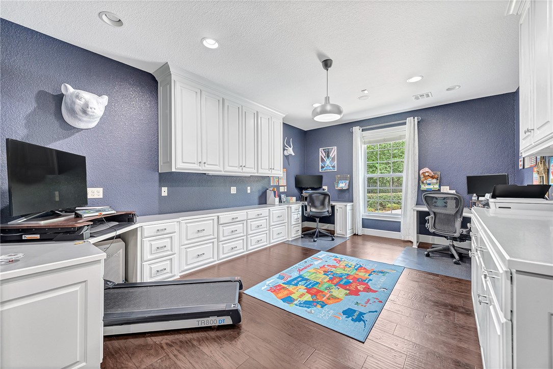 Heathrow Sub Bentonville - Residential