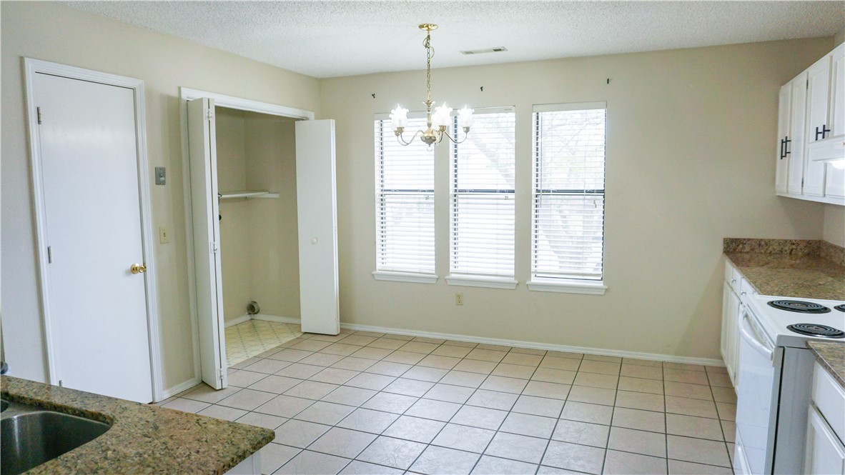 Eagle Glen Sub Ph Ii Rogers - Residential