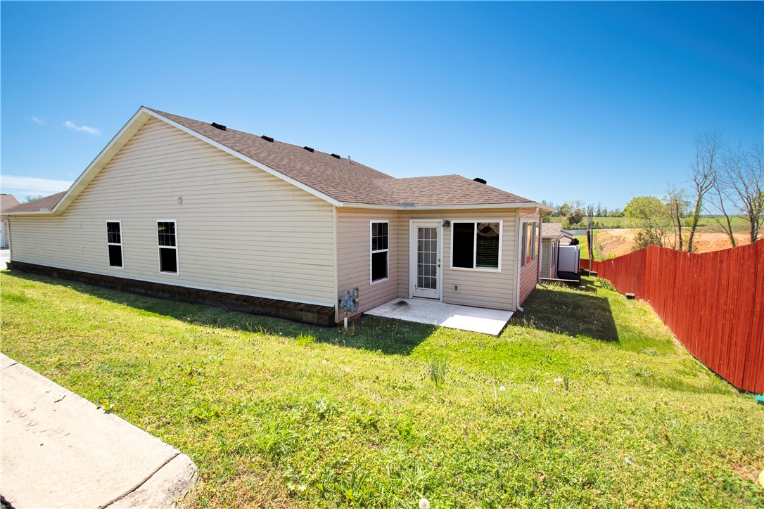 CIMARRON VILLAGE PH III - Residential