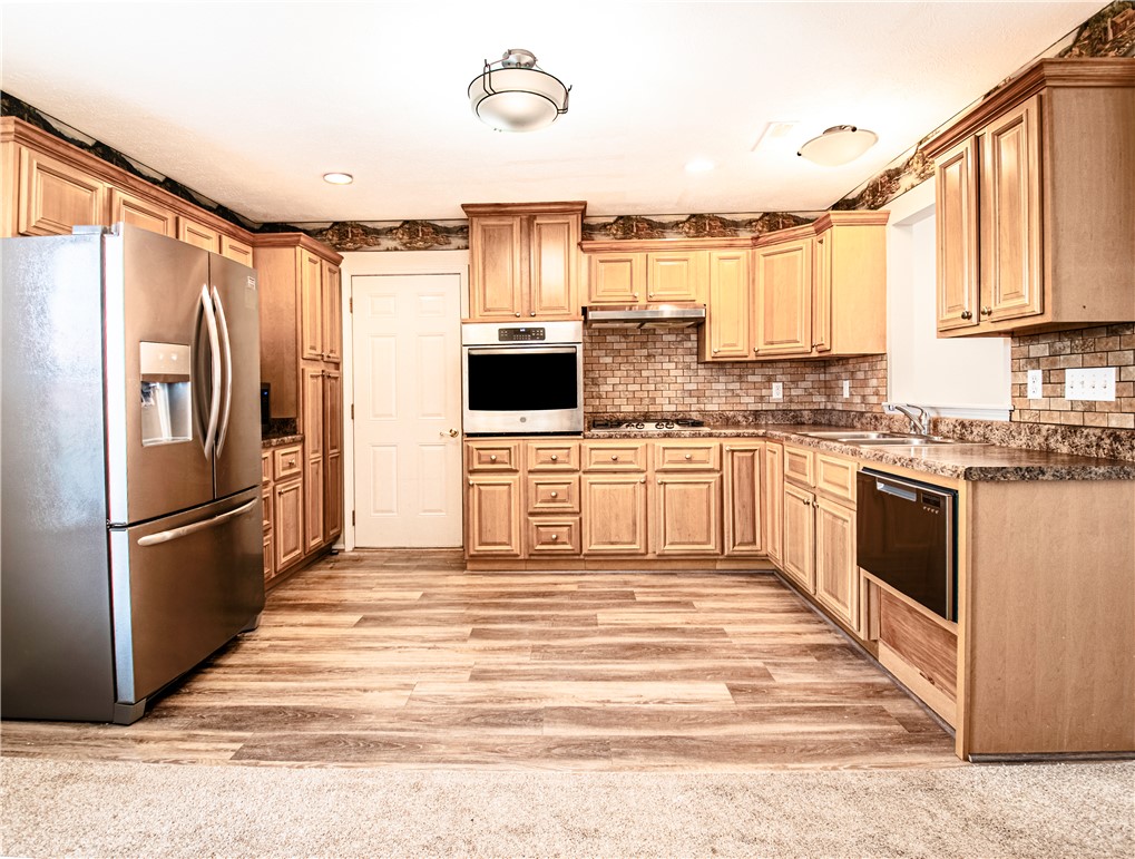 CIMARRON VILLAGE PH III - Residential