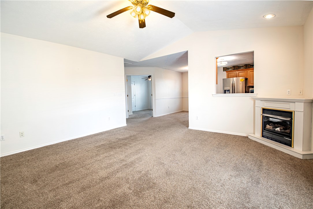 CIMARRON VILLAGE PH III - Residential