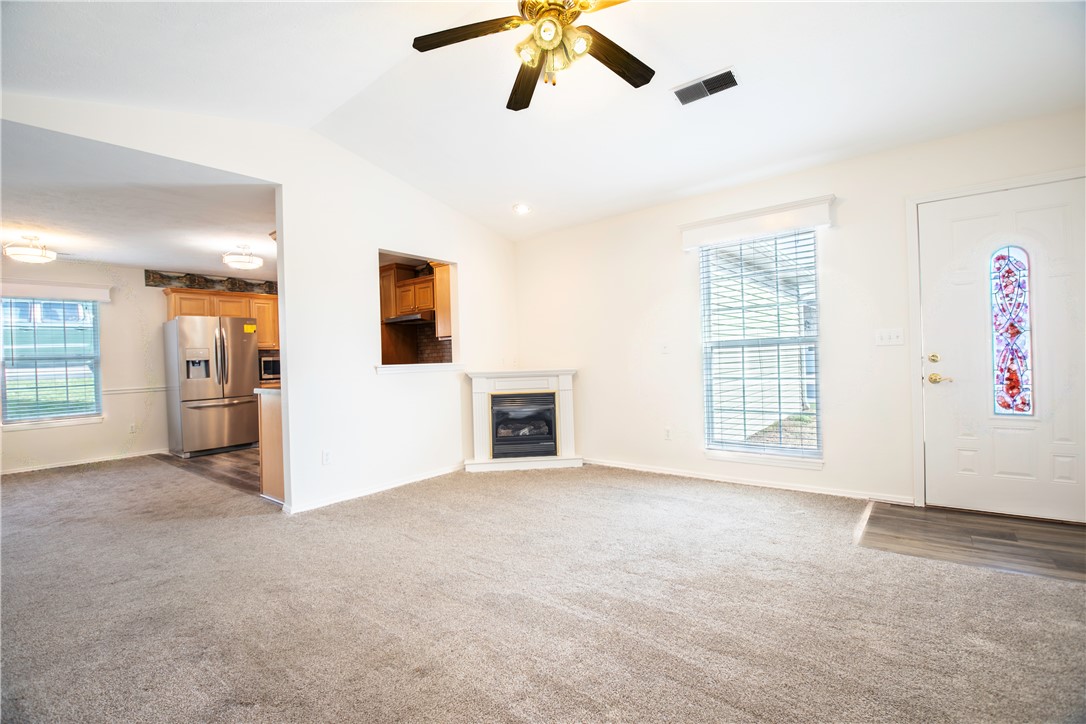 CIMARRON VILLAGE PH III - Residential