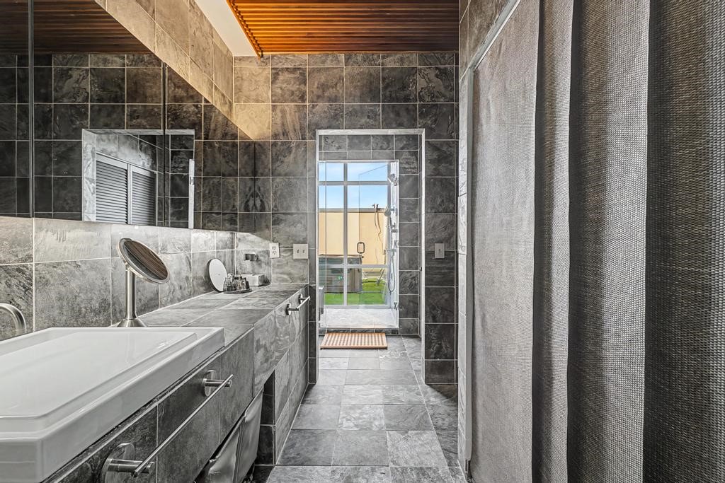 Pinnacle Station Condos Horiz Prop Reg-R - Residential