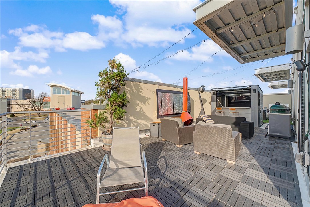 Pinnacle Station Condos Horiz Prop Reg-R - Residential