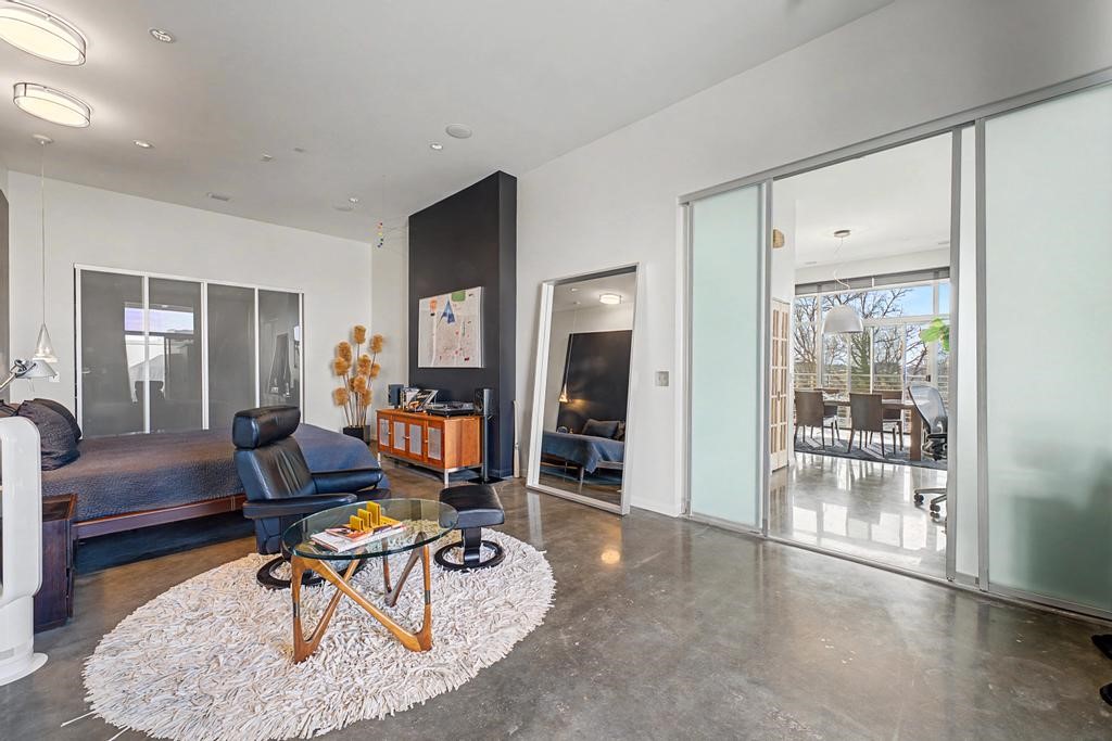 Pinnacle Station Condos Horiz Prop Reg-R - Residential