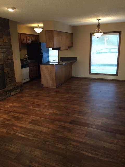 Nice condo with 2 bedrooms, each bedroom has an attached bathroom. Very nice finishes and includes all the appliances! Stove, microwvent, dishwasher, refrigerator, washer and dryer. Must See!