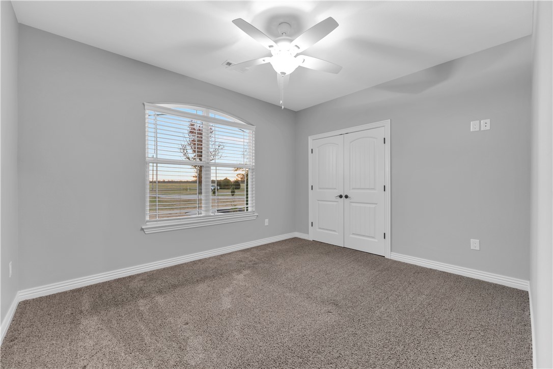 Tontitown Outlots - Residential